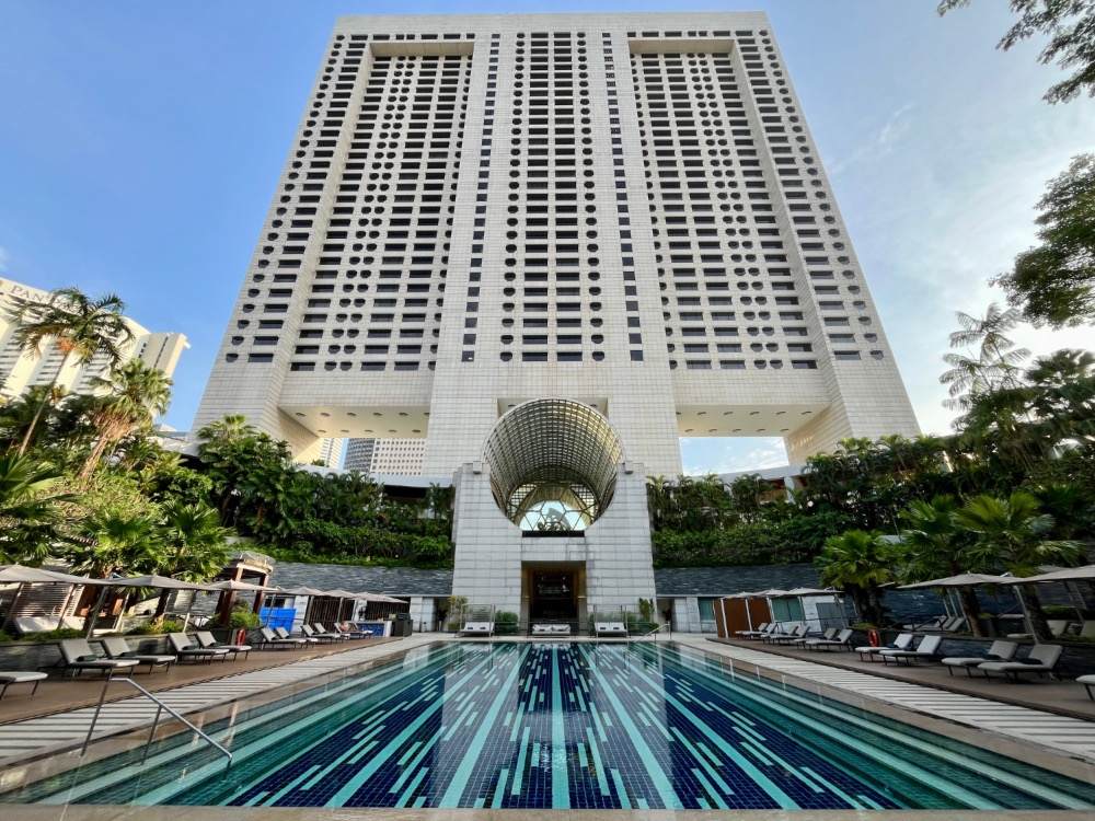 The Ritz-Carlton Singapore Outdoor Pool