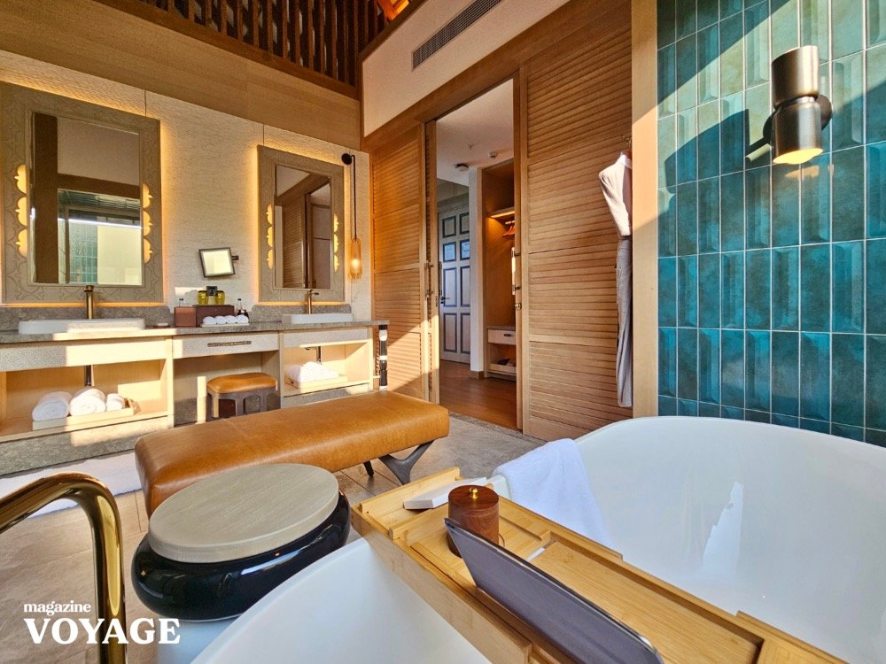 JW Marriott Kaafu Atoll Island Resort Ocean Pool Villa Bathroom