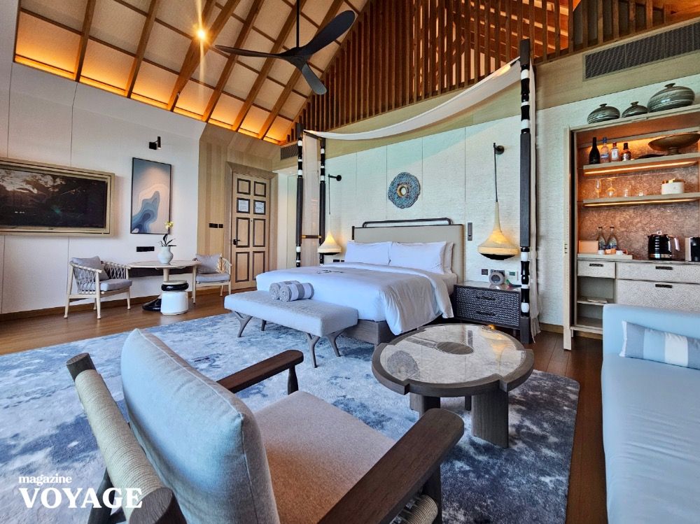 JW Marriott Kaafu Atoll Island Resort Ocean Pool Villa Bedroom