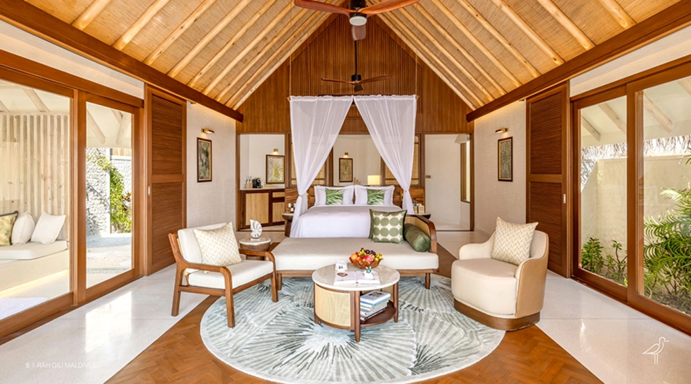 몰디브 라 길리 리조트 비치풀빌라 인테리어
