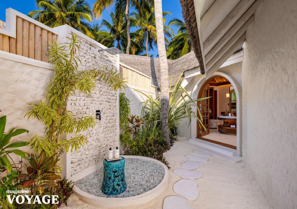 몰디브 라 길리 비치풀빌라 레인폴 샤워