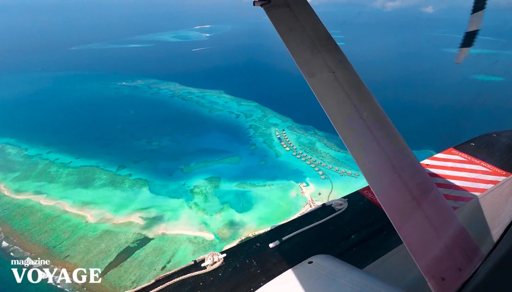 수상비행기에서 내려다 본 몰디브 라 길리